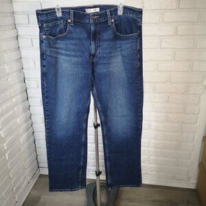 Signature Levi Strauss Relaxed Men's Size 36/30 Medium Wash Blue Jeans
